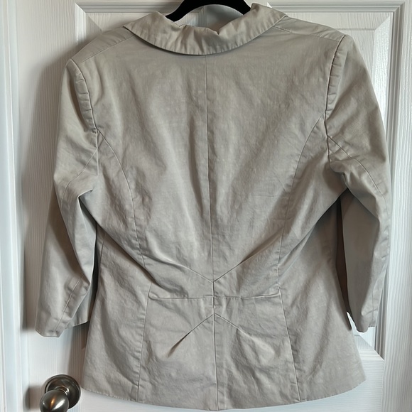 Cream Blazer - Picture 4 of 4